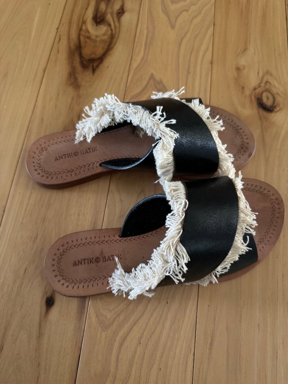 Antik Batik Black Leather Slides Fringe Alba Sandal 38 8 - Picture 5 of 6